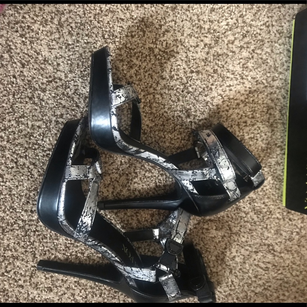 High heels sandals - Picture 3 of 5